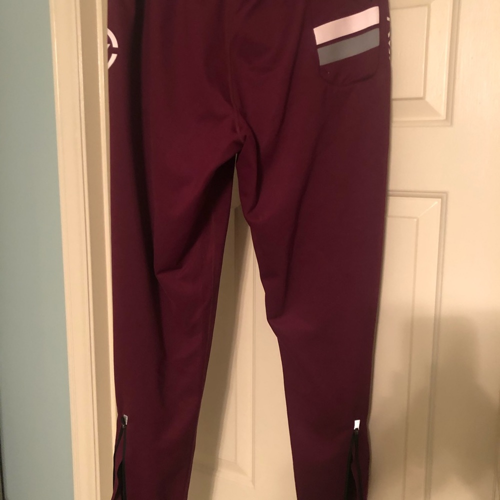 Virus workout pants/joggers